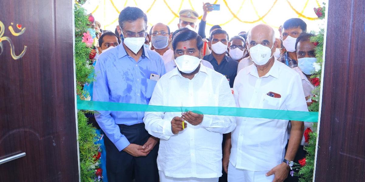 అంతర్ రాష్ట్ర కార్మికులకు అందుబాటులో వైద్యసేవలు