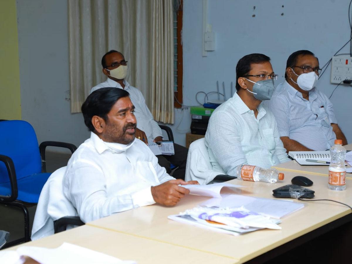 పట్టణ ప్రగతిని సమర్థవంతంగా నిర్వహించాలి