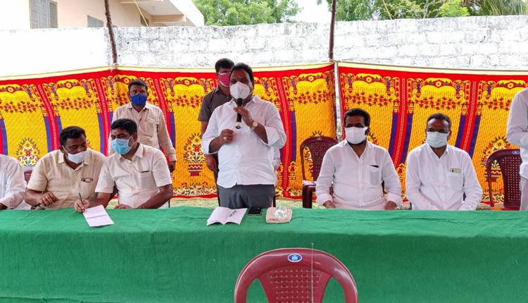 మతతత్వ పార్టీలో చేరే ‘ఈటల’కు ఇక్కడ స్థానం లేదు