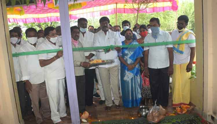 ప్రతి రైతూ అభివృద్ధి చెందాలి