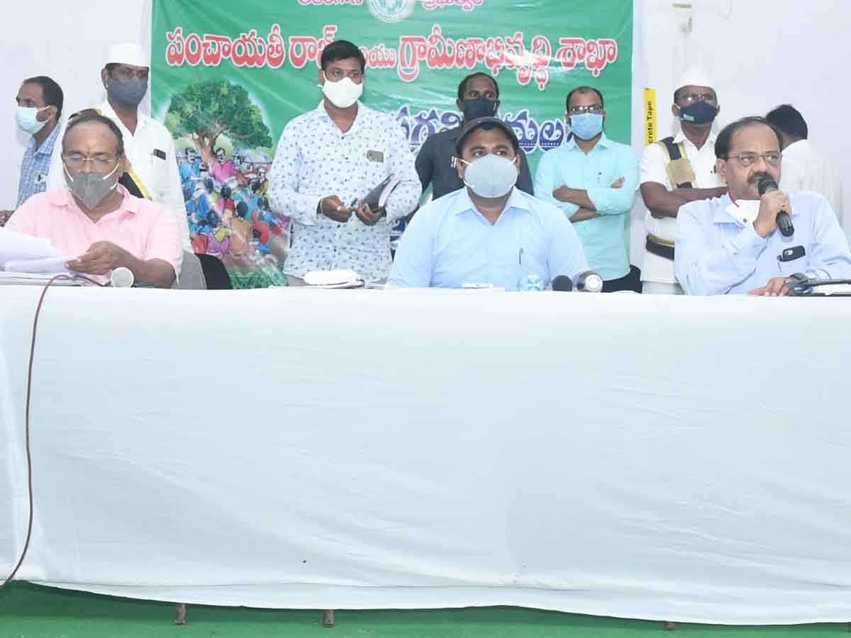 పల్లె ప్రగతి పెండింగ్ పనులు 19 లోపు పూర్తి చేయాలి