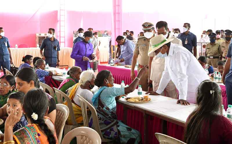 వాసాలమర్రి ఇచ్చిన ఐక్యతా సందేశం