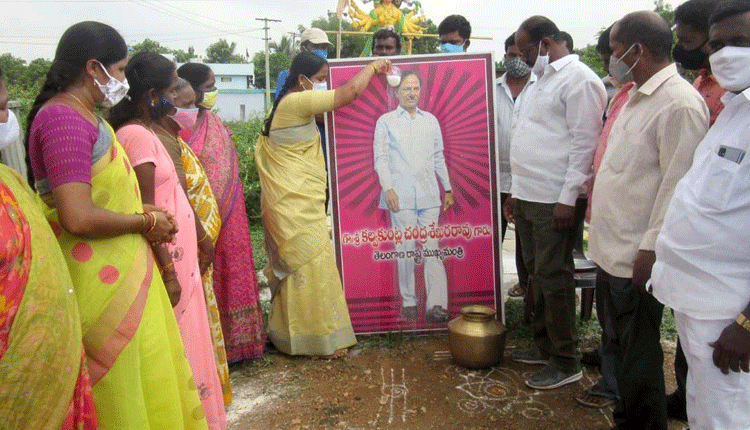 పల్లెప్రగతిలో నూకలంపాడు భేష్‌