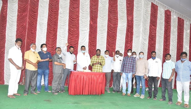 ఇది ఫ్రెండ్లీ గవర్నమెంట్‌