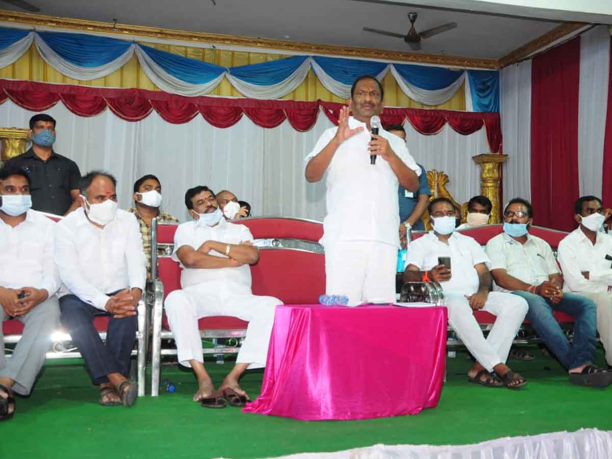 నాయీ బ్రాహ్మణులు, రజకులు సమాజ సేవకులు