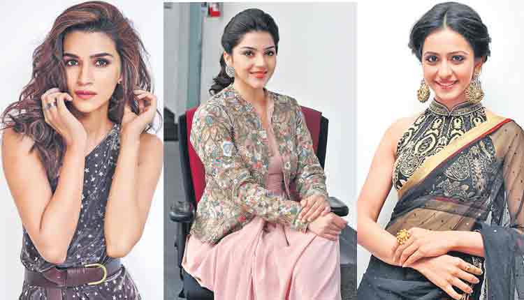 సెట్స్‌లో అడుగుపెట్టారు