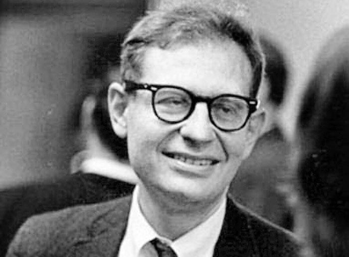 వ్యక్తిలో న్యాయ భావన వికాసమే?