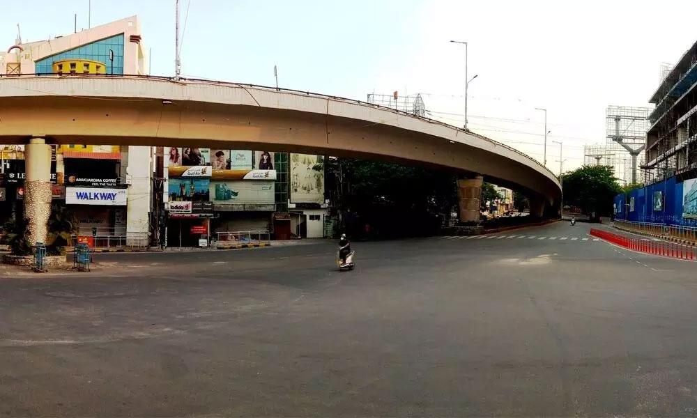 లాక్‌డౌన్‌ మరింత సడలింపు