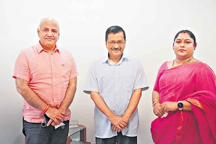 మల్లీశ్వరి ఎంపిక గర్వకారణం