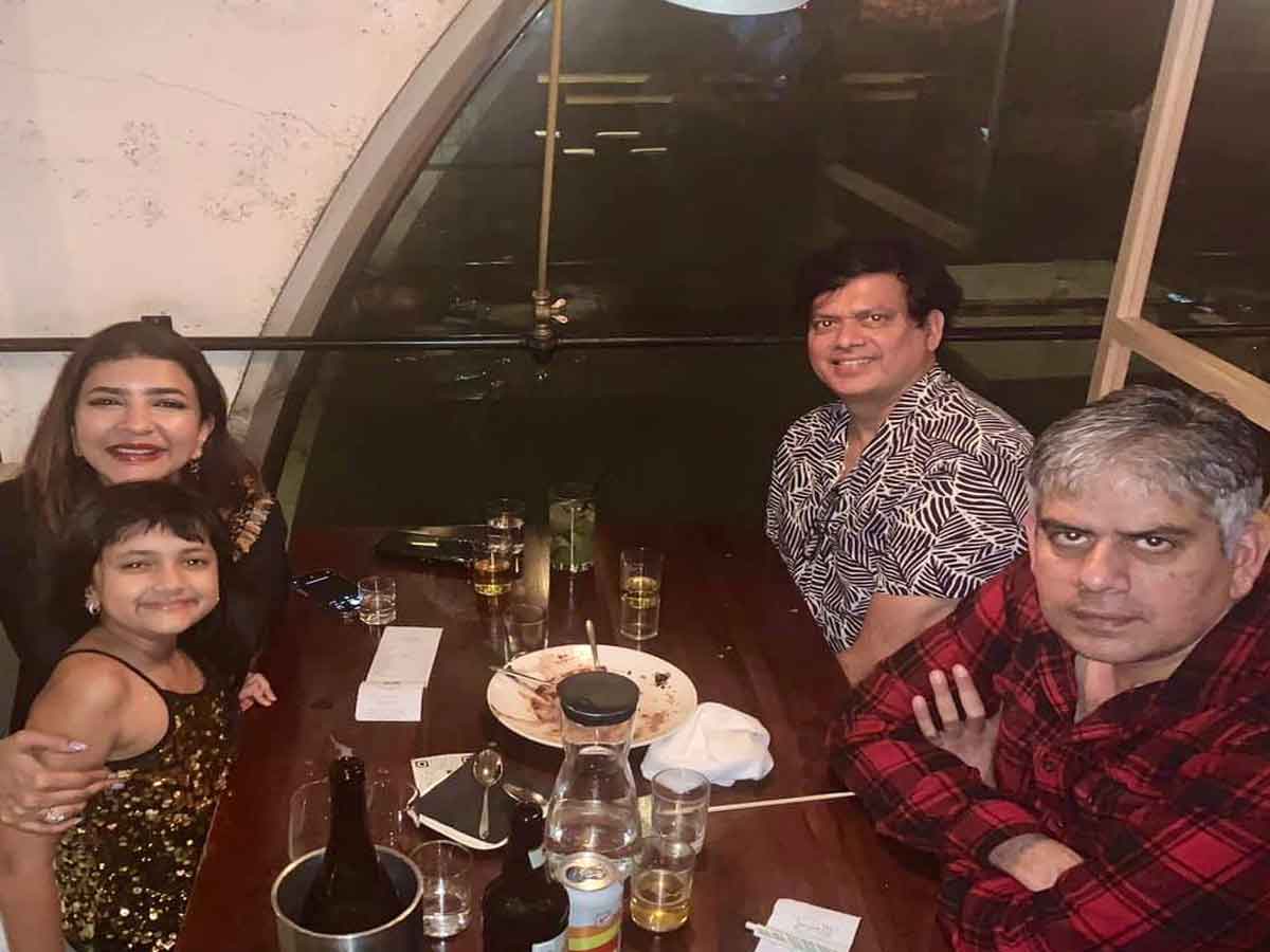 మంచు ల‌క్ష్మీపై నెటిజ‌న్స్ ట్రోలింగ్