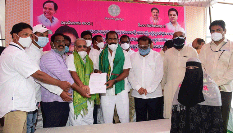 దేవాలయ, వక్ఫ్ భూములను ఆక్రమిస్తే కఠిన చర్యలు