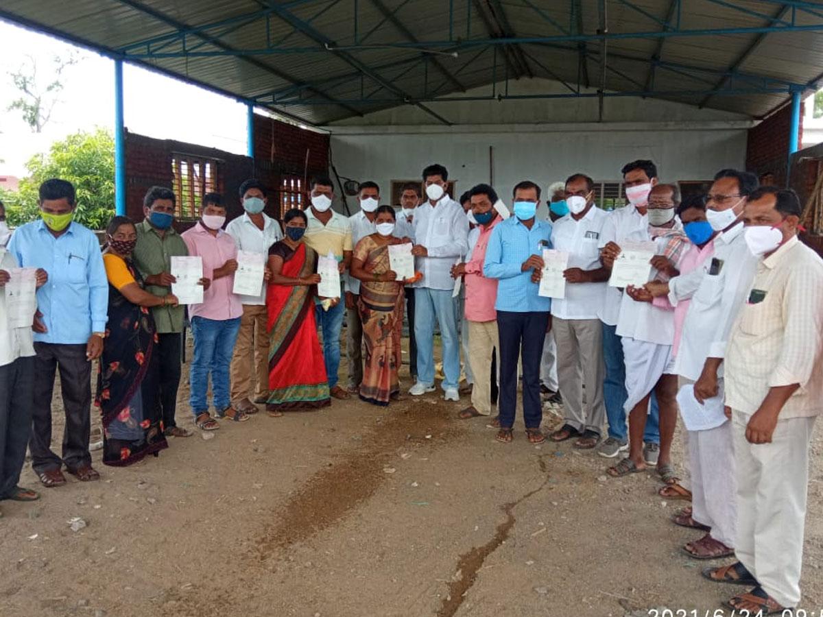 పేదలకు అండగా టీఆర్‌ఎస్‌ ప్రభుత్వం