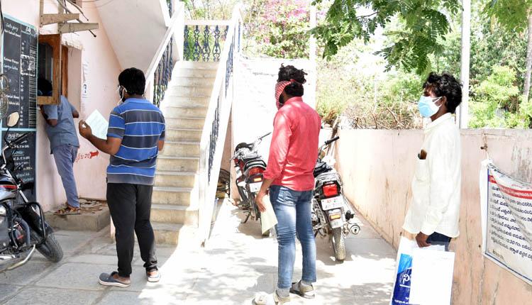 రిజిస్ట్రేషన్లు షురూ