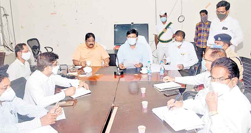 చెరువులు అన్యాక్రాంతం కాకుండా చర్యలు