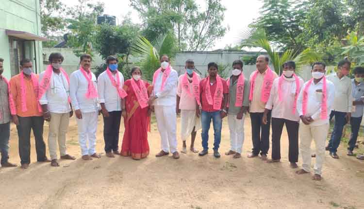 అభివృద్ధి కోసం టీఆర్‌ఎస్‌ను బలపర్చాలి