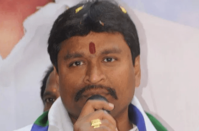 రామతీర్థం ఆలయంలో ఏపీ దేవాదాయశాఖ మంత్రి వెల్లంపల్లి ప్రత్యేక పూజలు