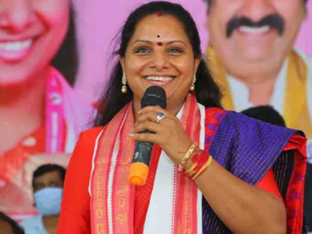 విద్య‌తోనే స‌మాజంలో మార్పు : ఎమ్మెల్సీ క‌విత‌