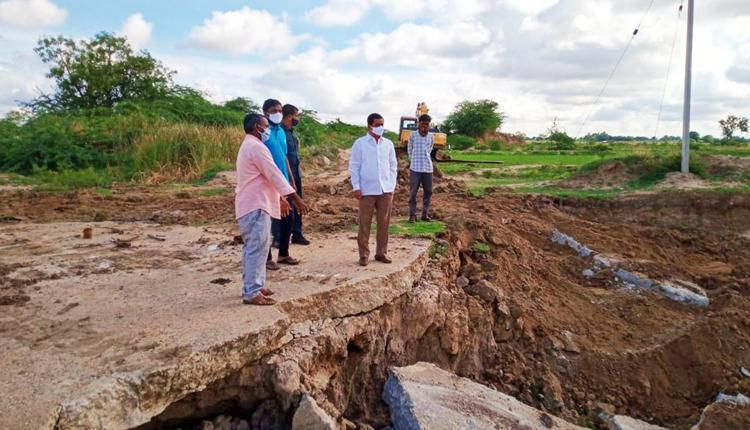 రైతులకు ఇబ్బందులు రానివ్వొద్దు