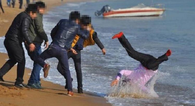 వ‌ధూవ‌రుల‌ను ర్యాగింగ్‌.. చైనాలో శృతిమించుతున్న వింత సాంప్రదాయం