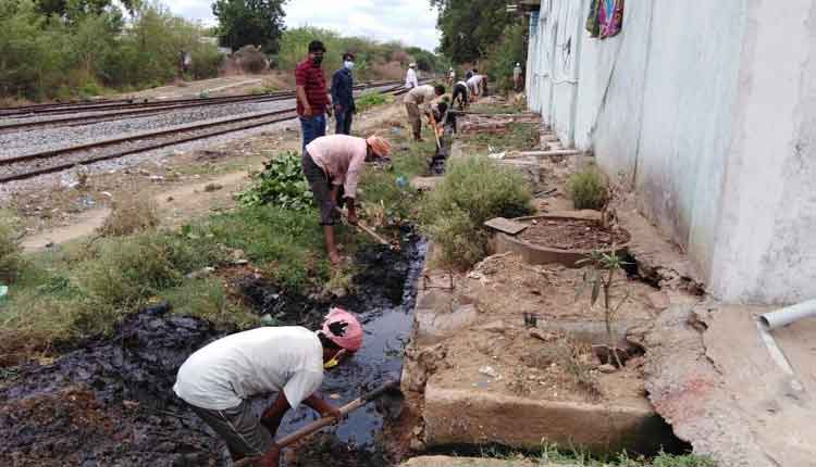 పల్లెలు పరిశుభ్రం..