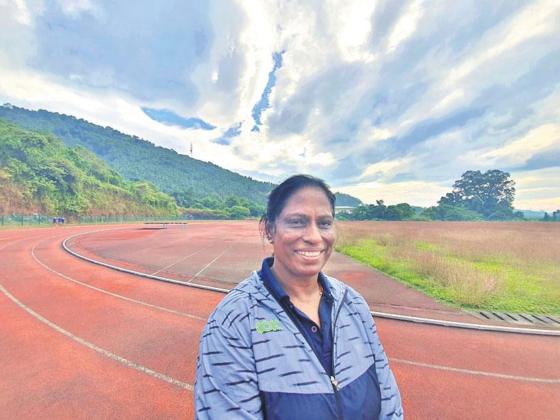 ‘అథ్లెట్లకు వ్యాక్సిన్‌ ఇవ్వండి’