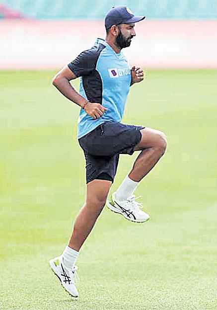 పుజారా ప్రాక్టీస్‌..