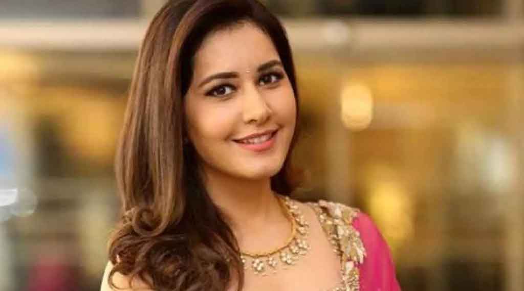 సైకో కిల్ల‌ర్ పాత్ర‌లో రాశీఖ‌న్నా..!