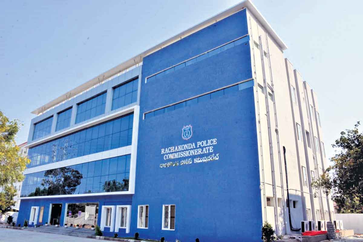 పోయిన నగదు.. తిరిగొచ్చింది..!