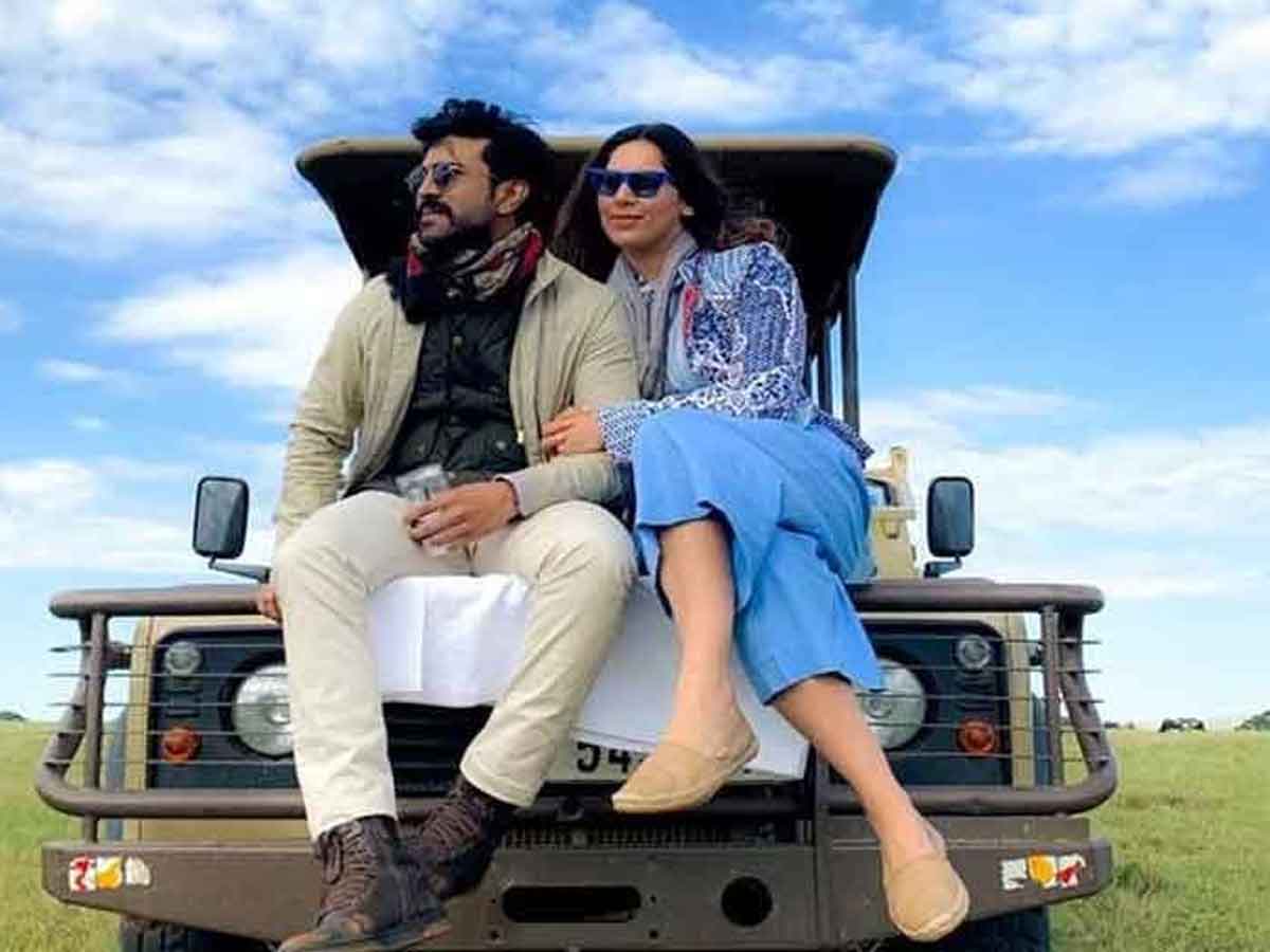 చీర్స్ అంటూ త‌న భ‌ర్త‌కి పెళ్లి రోజు శుభాకాంక్ష‌లు తెలిపిన ఉపాస‌న‌