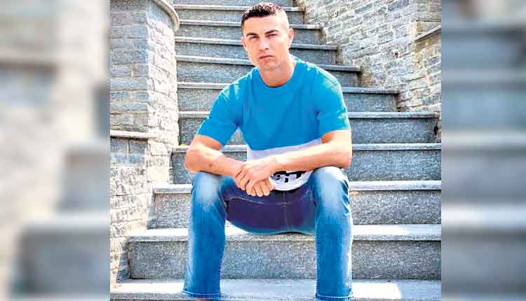 రొనాల్డో @ 30 కోట్లు