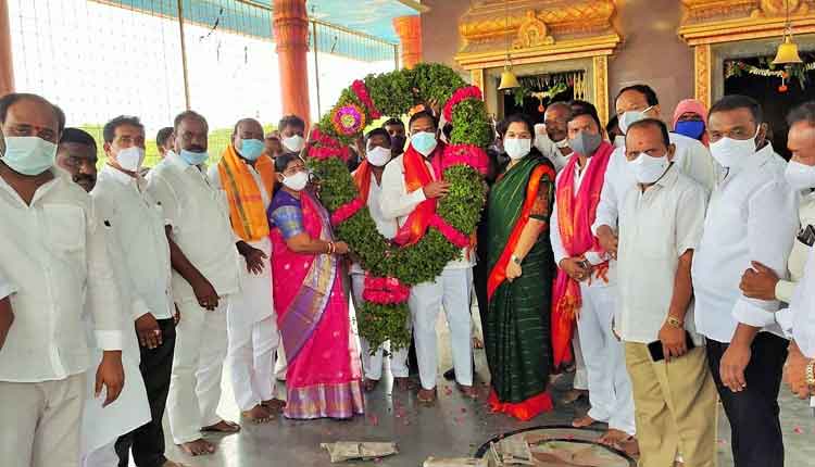 అభివృద్ధిలో దూసుకెళ్తున్న తెలంగాణ