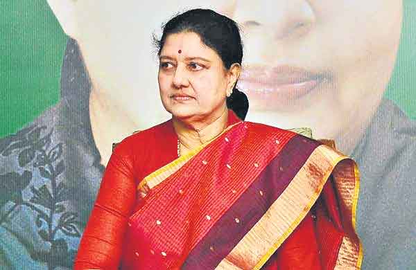 అన్నా డీఎంకే ప్రధాన కార్యదర్శిని నేనే..