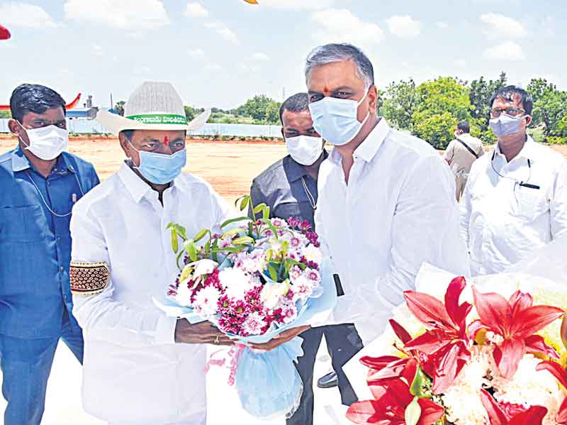 పులకించిన పురిటిగడ్డ