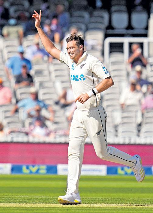 సౌథీ విజృంభణ