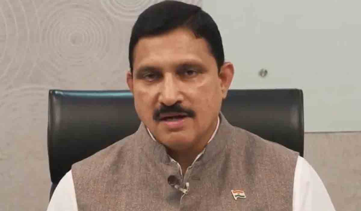 సుజనాచౌదరి విదేశీ పర్యటనకు హైకోర్టు అనుమతి