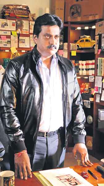 అజ్ఞాతవ్యక్తి ఎవరు?