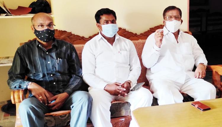 డీఎల్‌డీఏ చైర్మన్‌ పిచ్చిరెడ్డి