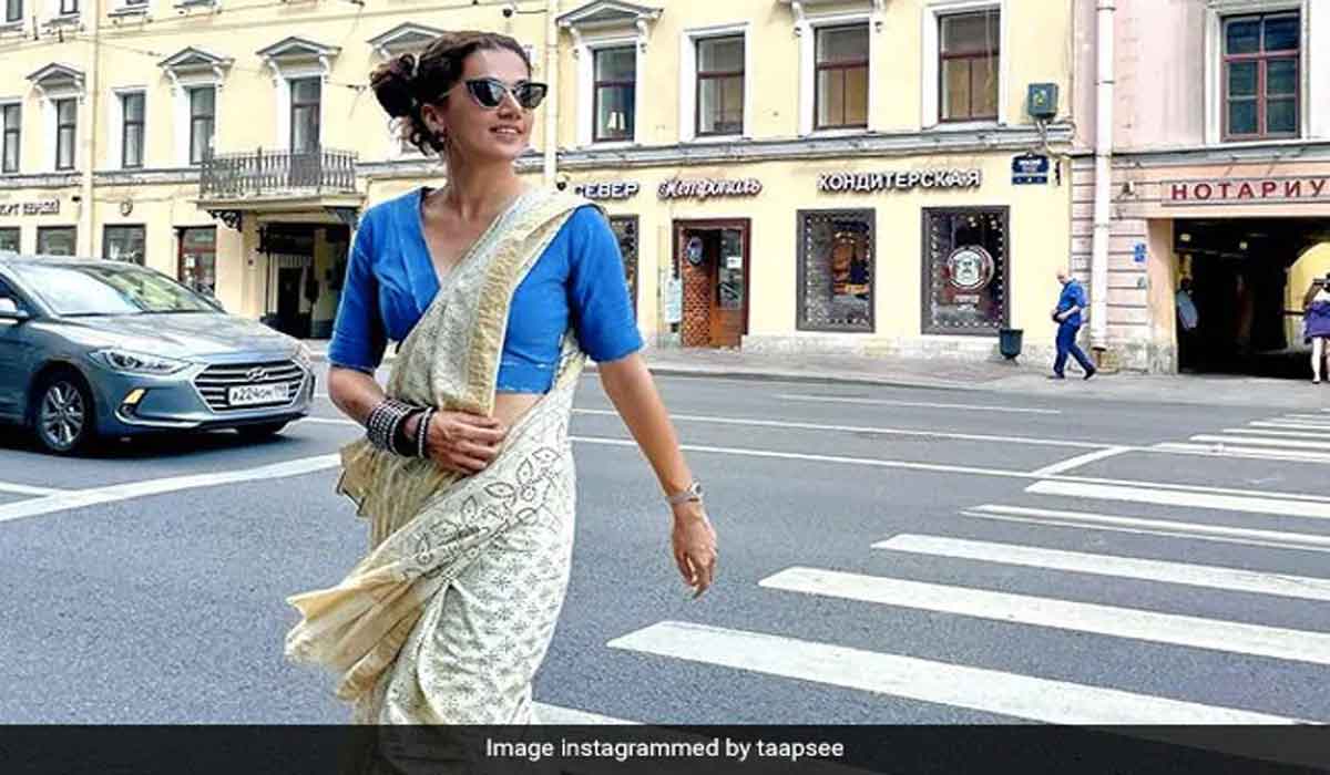 డిన్నర్ రన్.. చీరకట్టులో తాప్సీ