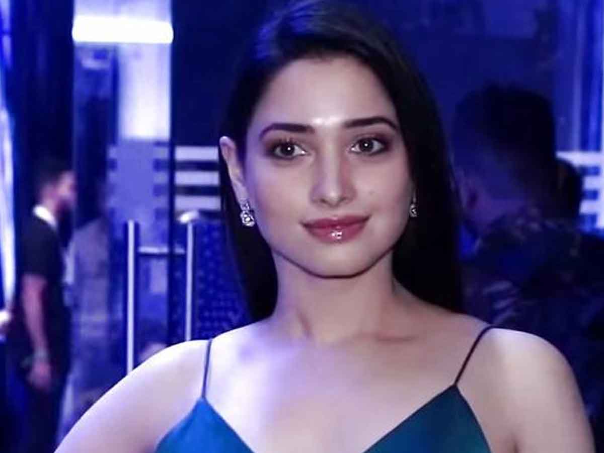 మొటిమ‌లు పోయేందుకు త‌మ‌న్నా ఏం వాడుతుందో తెలుసా?