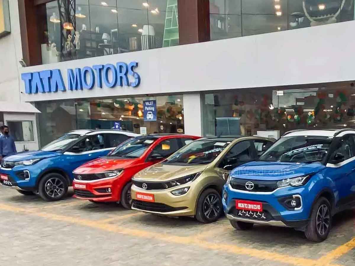 కారు కొనాలనుకుంటున్నారా…? ఈ ఫైనాన్స్ స్కీమ్స్ మీ కోసమే..!