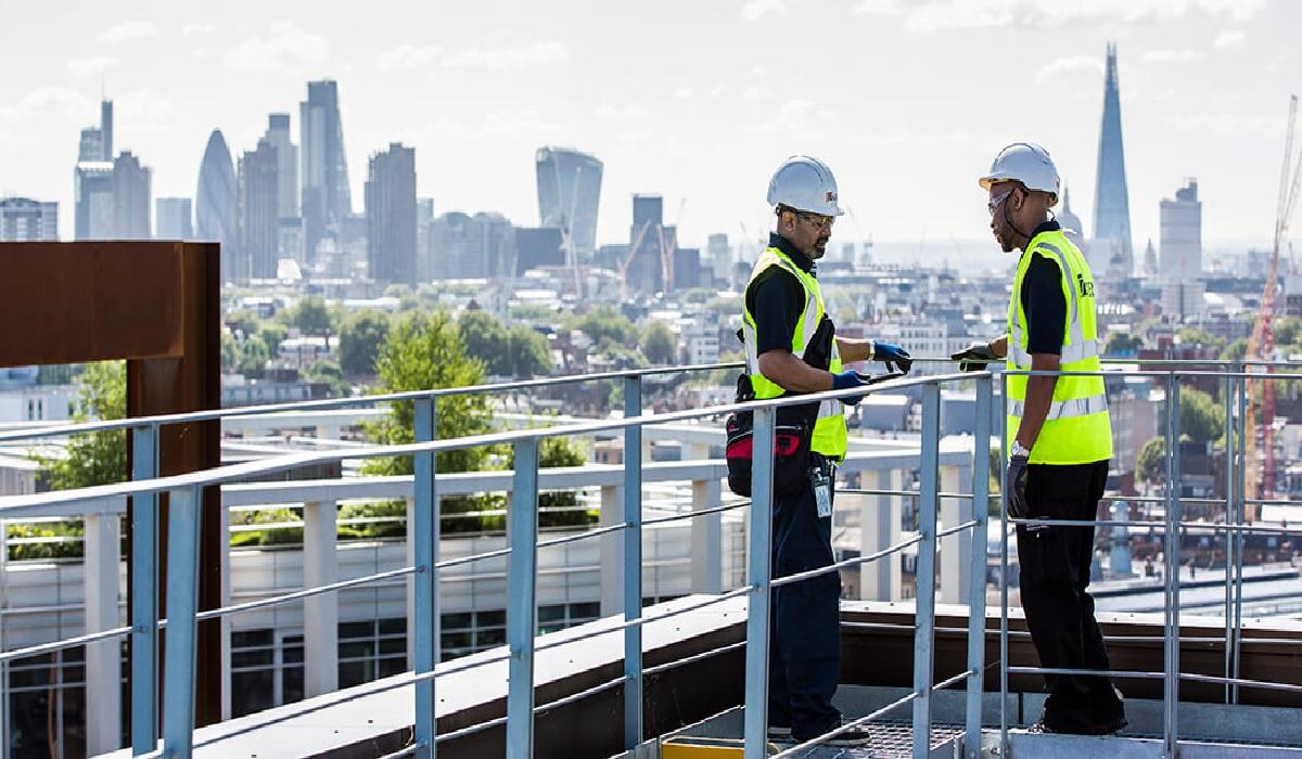 ఉద్యోగాలిస్తాం.. రండి.. యూకేలో 10 ల‌క్ష‌ల ఖాళీలు