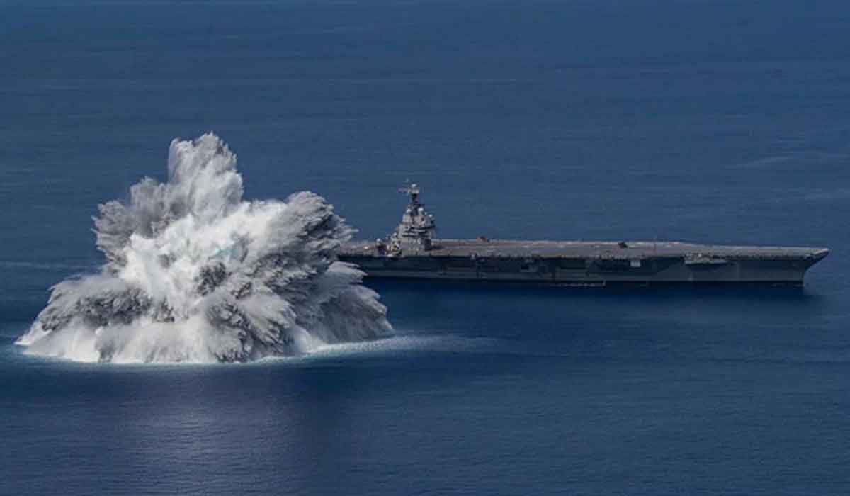 భారీ పేలుడు జ‌రిపి ఎయిర్‌క్రాఫ్ట్ క్యారియ‌ర్‌ను టెస్ట్ చేసిన యూఎస్ నేవీ.. వీడియో