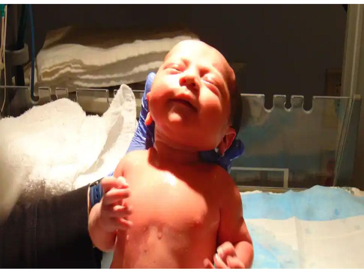 గ‌ర్భాశ‌యం లేకుండా బిడ్డ‌కు జ‌న్మ‌నిచ్చిన మ‌హిళ‌