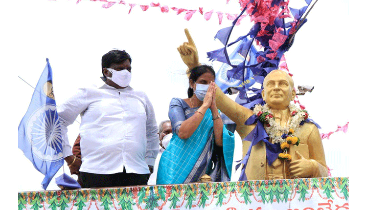 చౌడాపూర్ నూతన మండలాన్ని ప్రారంభించిన మంత్రి సబిత