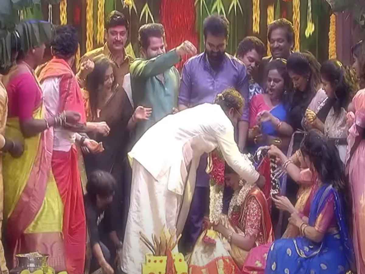 పెళ్లి పీట‌లెక్కిన జ‌బ‌ర్ధ‌స్త్ కంటెస్టెంట్స్