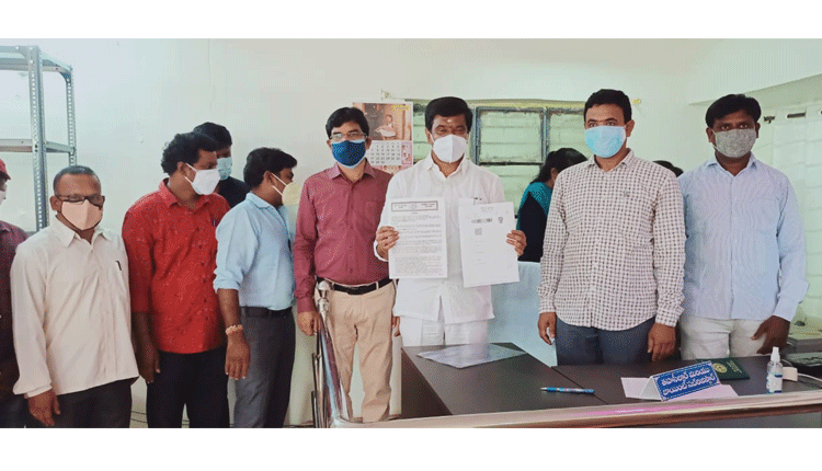 ధరణి పోర్టల్ రైతులకు వరం : మంత్రి వేముల