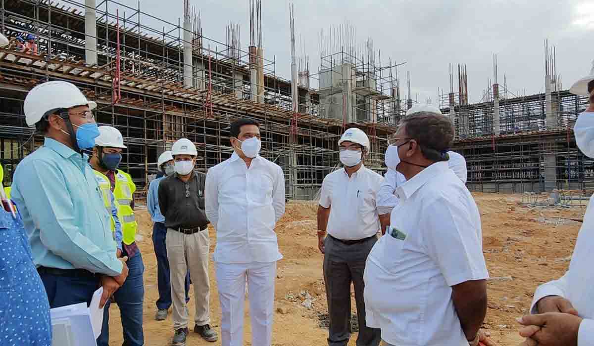 సెక్రటేరియట్ నిర్మాణ పనుల్లో వేగం పెంచాలి : మంత్రి వేముల