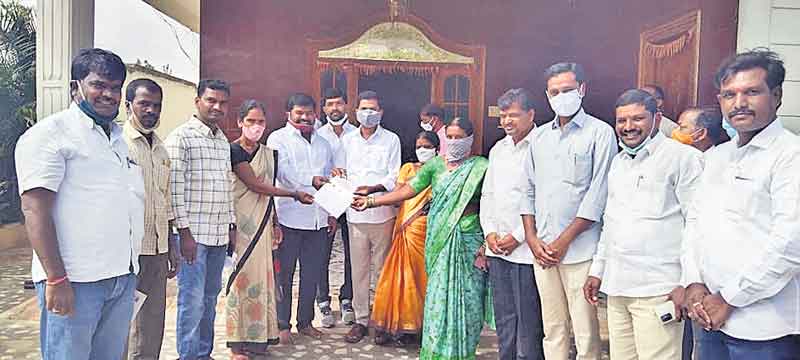 సీఎంఆర్‌ఎఫ్‌తో పేదలకు కార్పొరేట్‌ వైద్యం