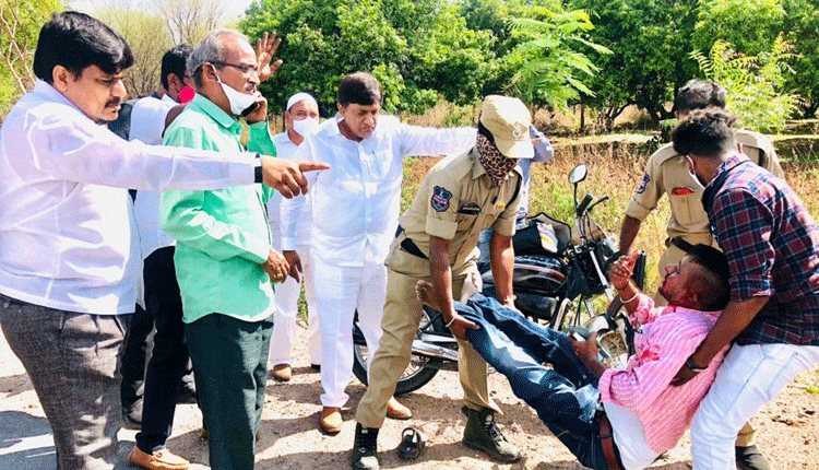 ఉదారతను చాటిన బోయినపల్లి వినోద్ కుమార్