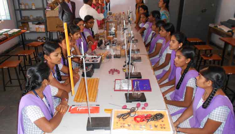 మెరుగైన విద్యకు కేరాఫ్‌